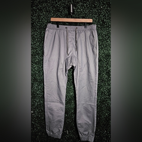 Trac Men's Charcoal Joggers - Picture 1 of 4